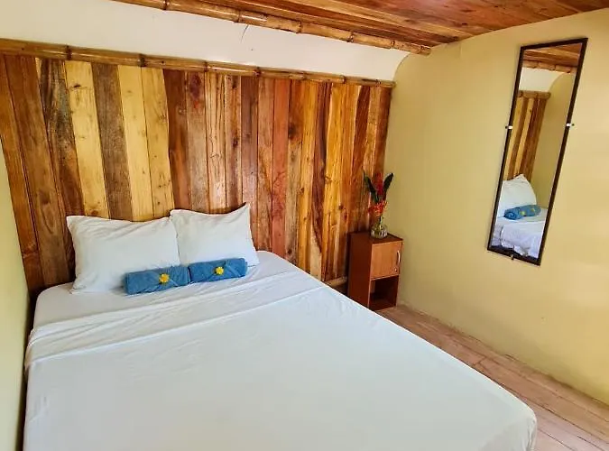 Combi Dream Bird Apartamento Playas del Coco